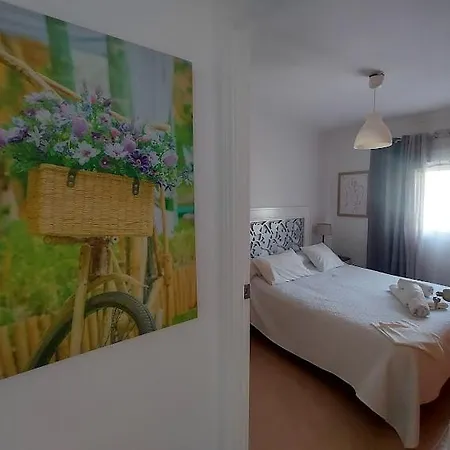 Appartamento En Piso Con Terraza Junto A La Estacion Ronda