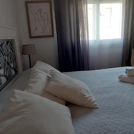 Appartamento En Piso Con Terraza Junto A La Estacion *